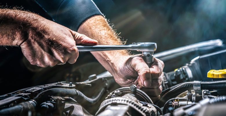 چرا تعمیرگاه تخصصی خودرو ایمان در چالوس را انتخاب کنیم؟